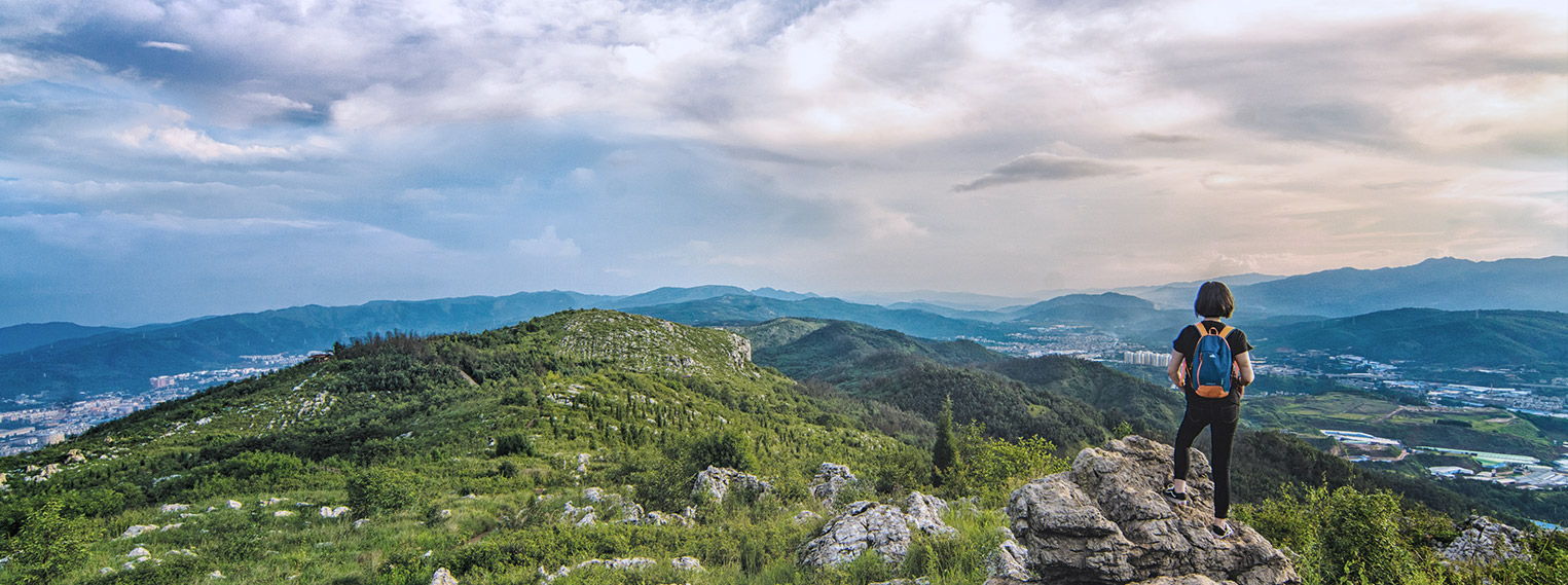 務(wù)實(shí)之行 團(tuán)結(jié)之力